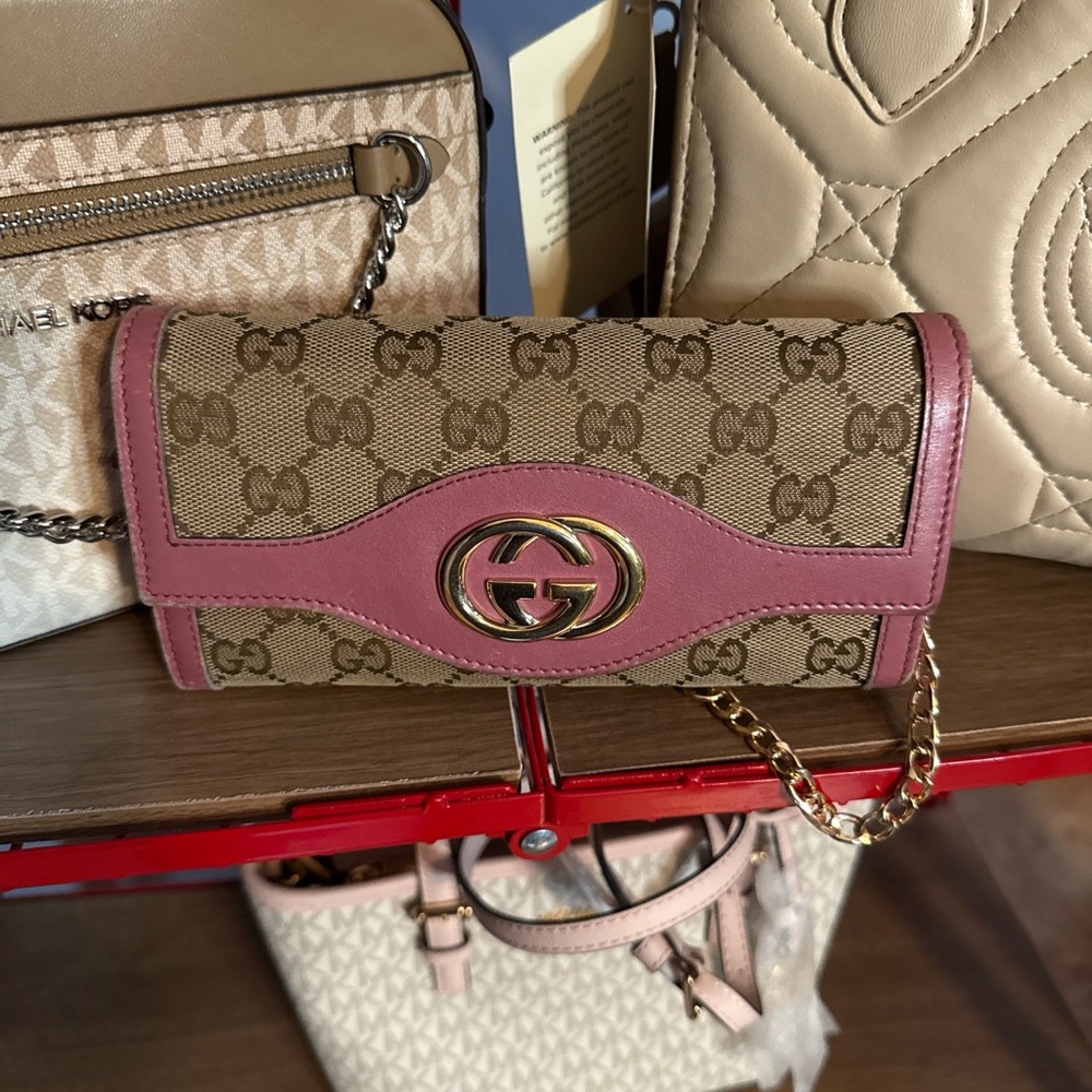 Preloved Gucci Pink and Tan Monogram Wallet GUC